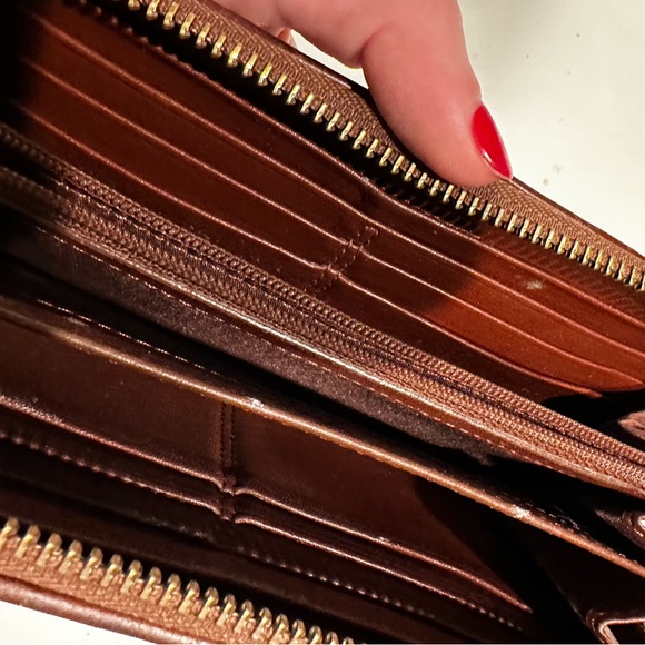 Leather Coach Wallet - Picture 6 of 6